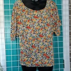 Size small floral top Shirt Blouse by zenana outfitters